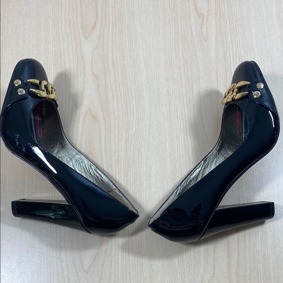 Steve Madden Merri Black Patent Leather Heels with Chain Detail - Picture 6 of 9